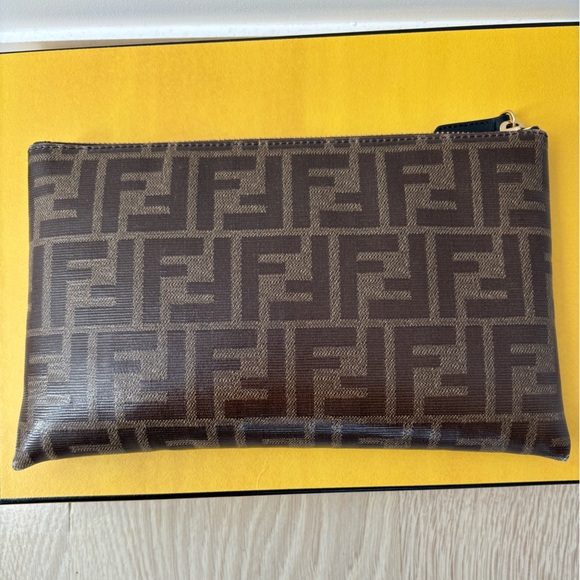 FF Flat Pouch Small - Picture 4 of 10